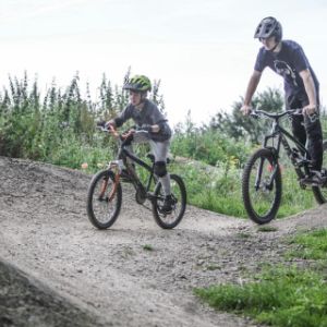 Beginners cycle lesson at Leeds Urban Bike Park