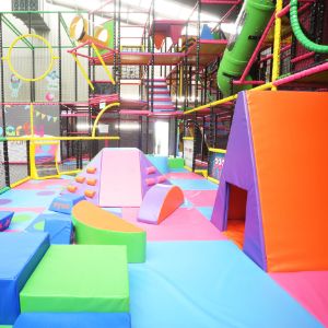 Stompers soft play, Batley