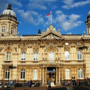 Hull Maritime Museum from Queen Victoria Square