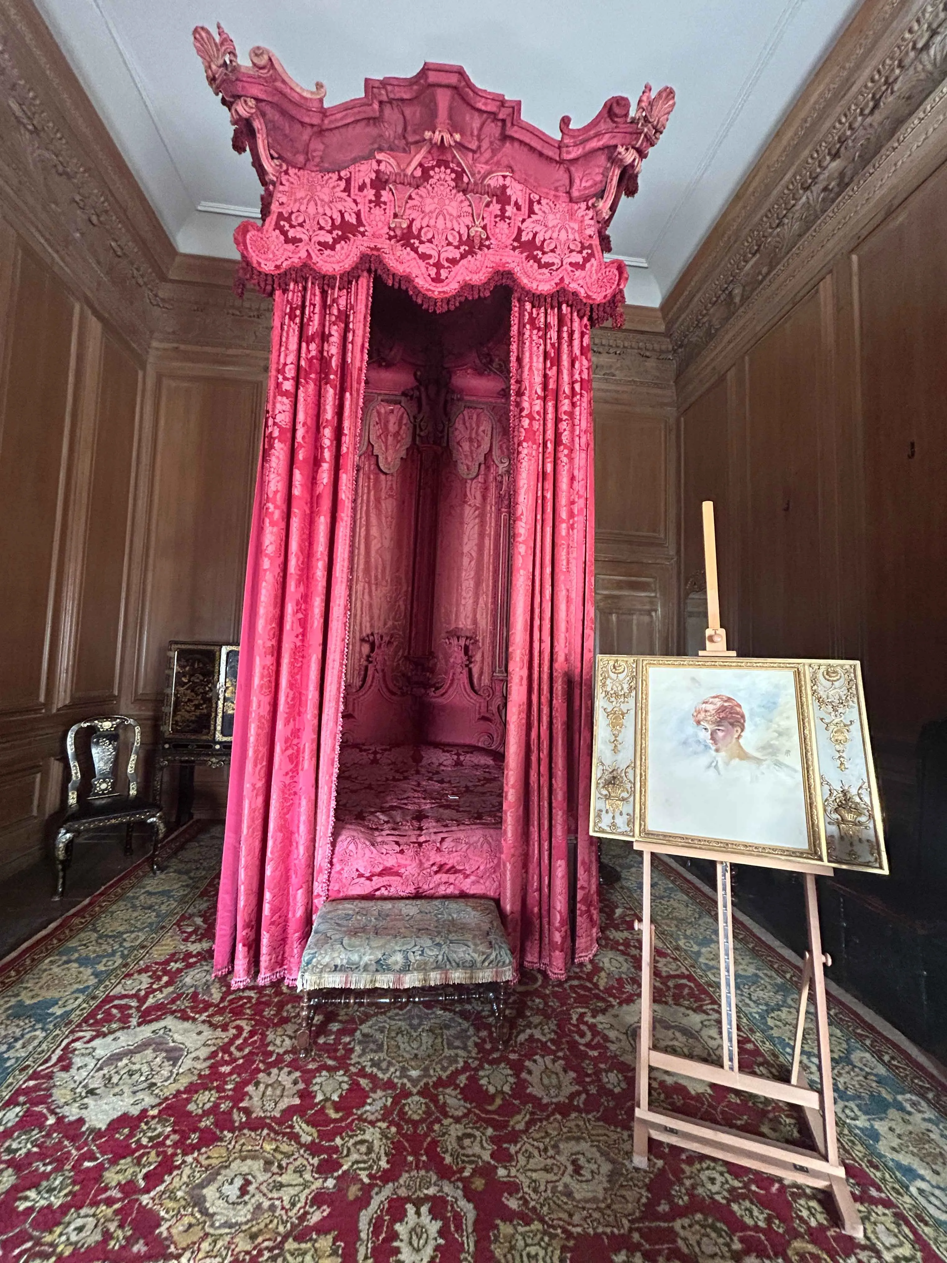 red bedroom in the hall